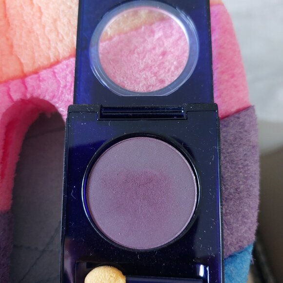Rare vintage Estee Lauder compact disc eyeshadow Violet 8 80 - Picture 3 of 5
